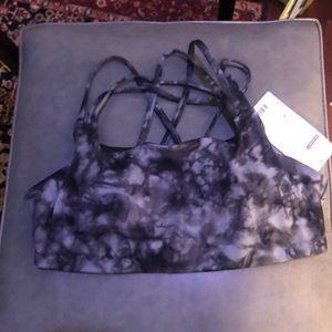 Athleta sports bra - hyper focused grey